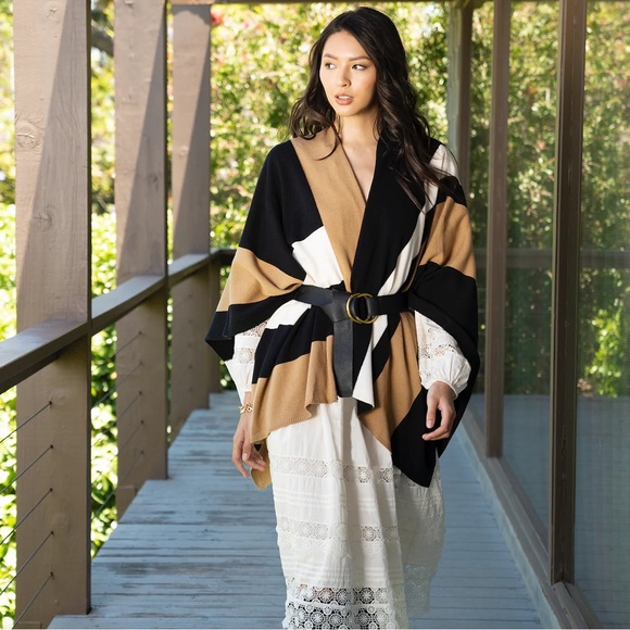 ParrishLA “Stevie” Poncho O/S - Picture 2 of 6